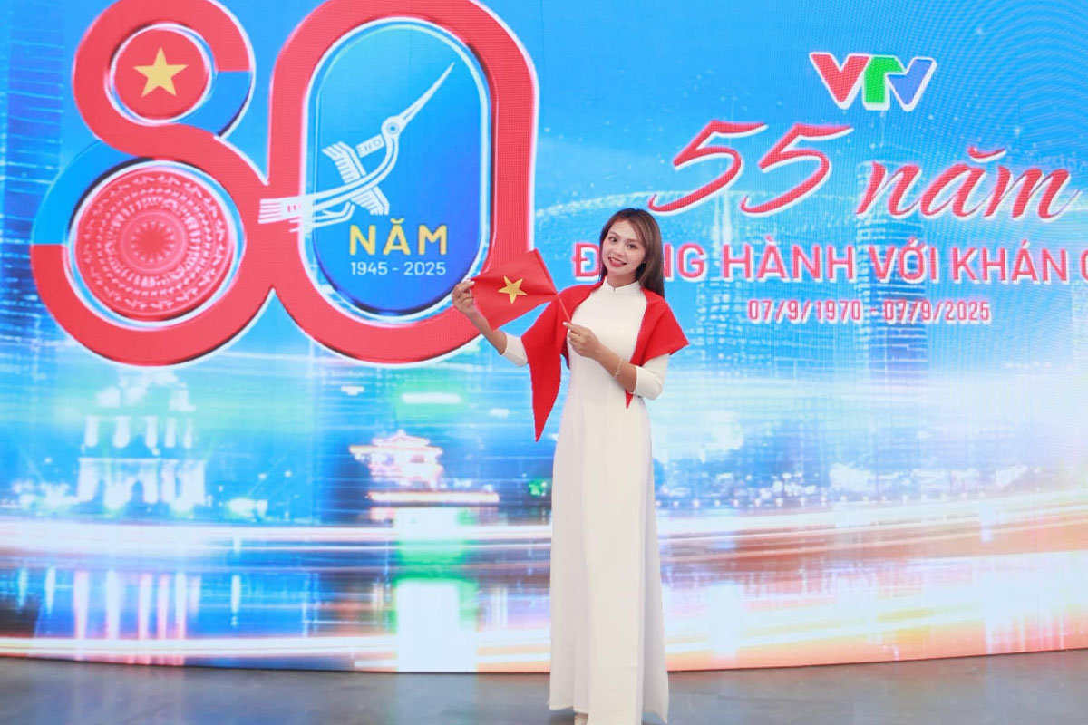 MC Bích Thủy - Ảnh 19